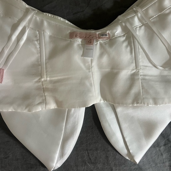 Bridal Bow Top - Picture 3 of 6